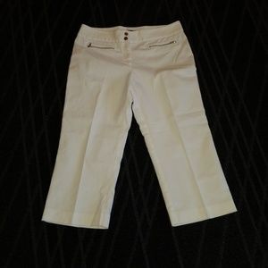 White Alfani Capris